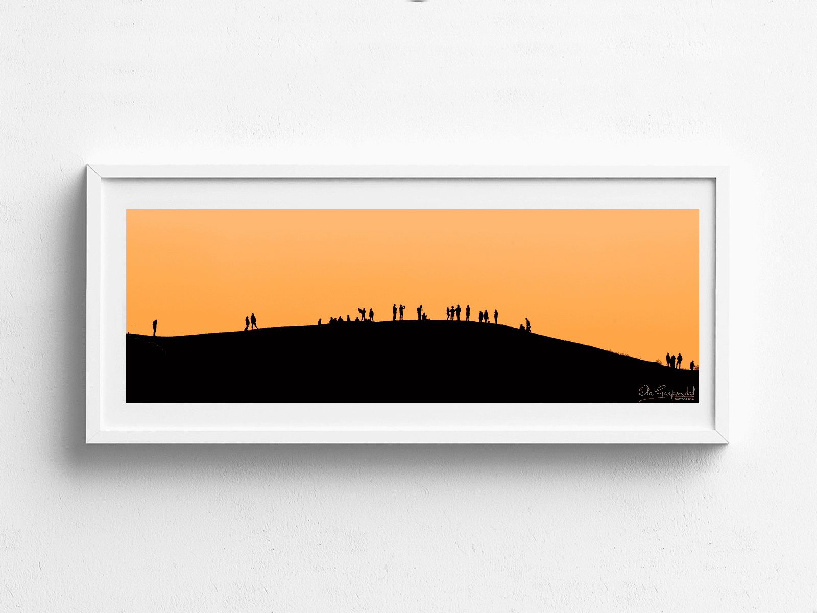 Big Red Silhouette 1-3 L White Frame on small wall
