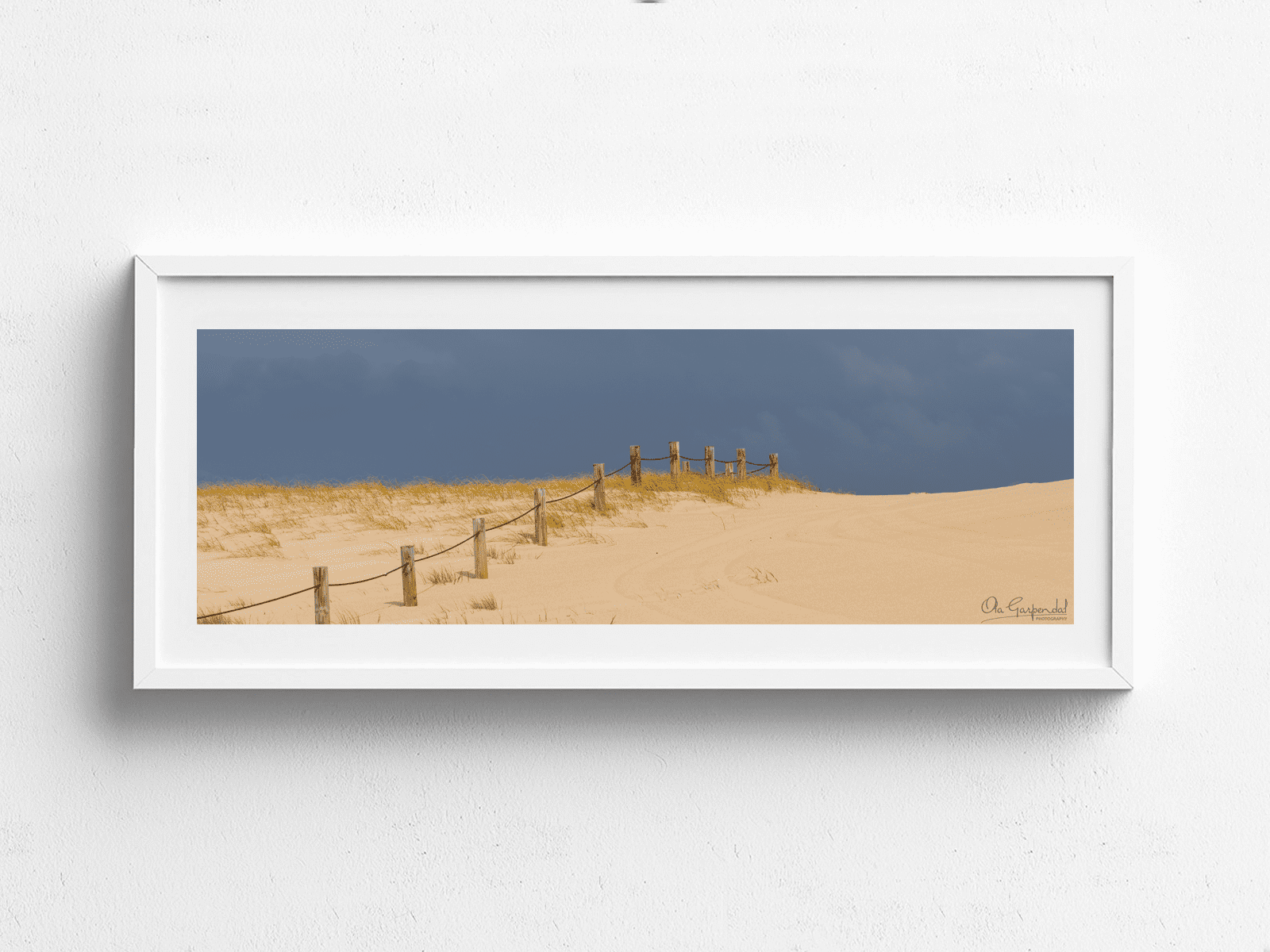 Off llimits 1-3 L White Frame on small wall