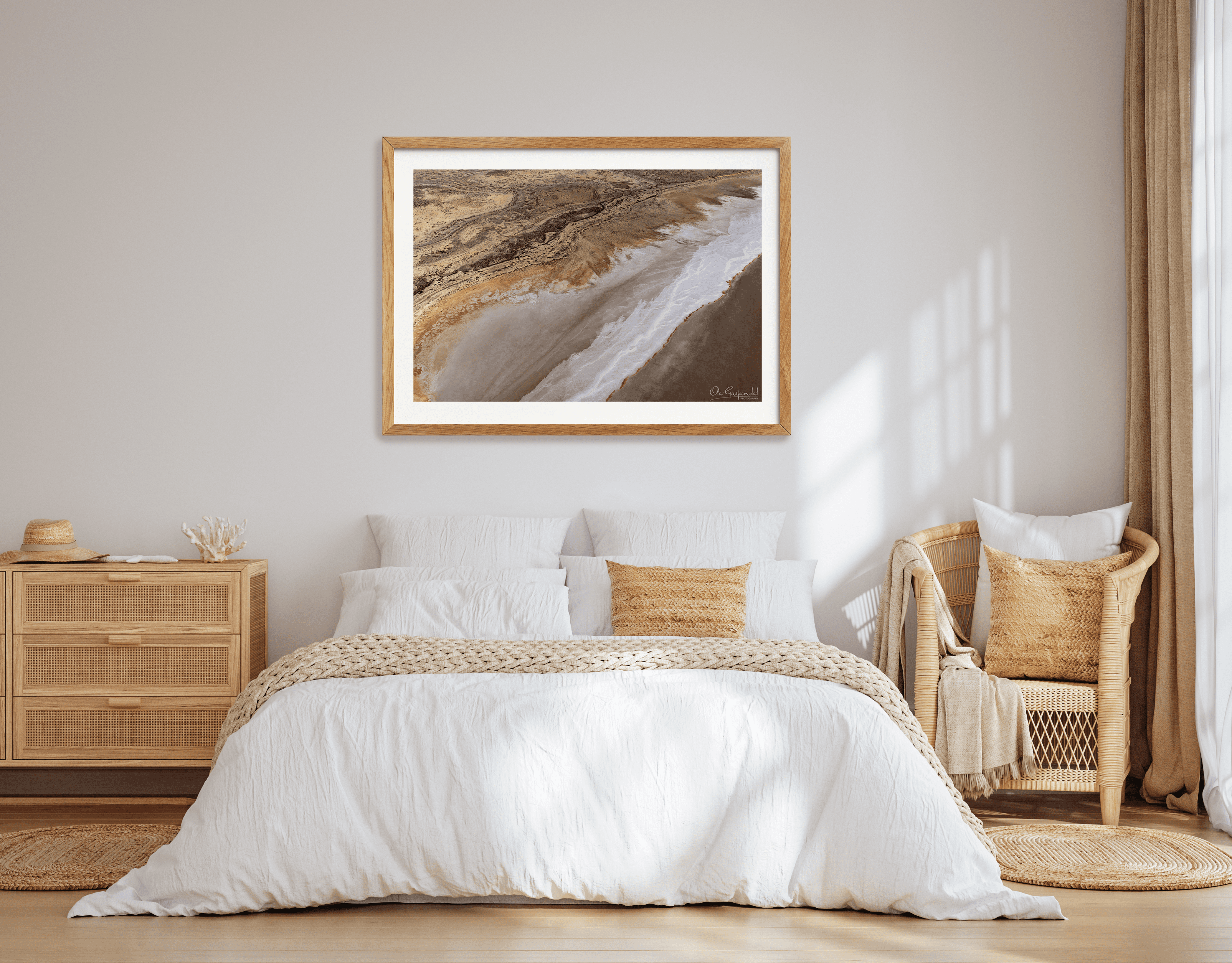 Lake's Edge - Image 10